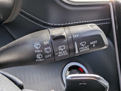 2027 Jeep Grand Cherokee Laredo