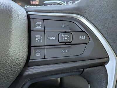 2025 Jeep Grand Cherokee Laredo X