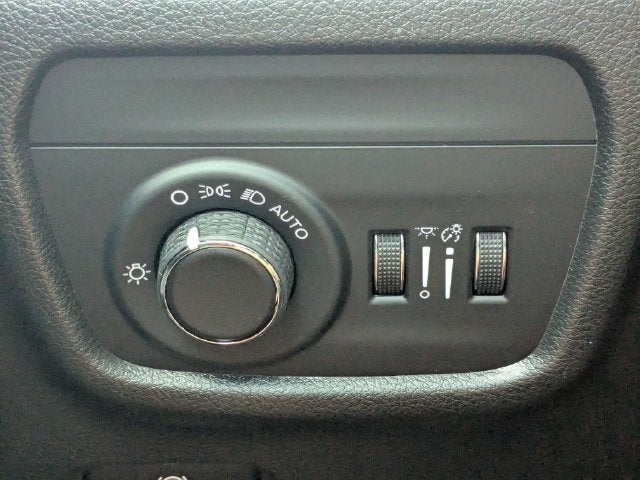 2026 Jeep Grand Cherokee Laredo X