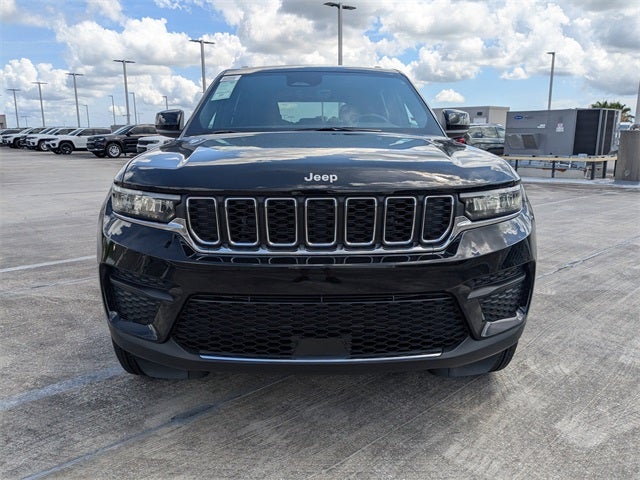 2025 Jeep Grand Cherokee Laredo X