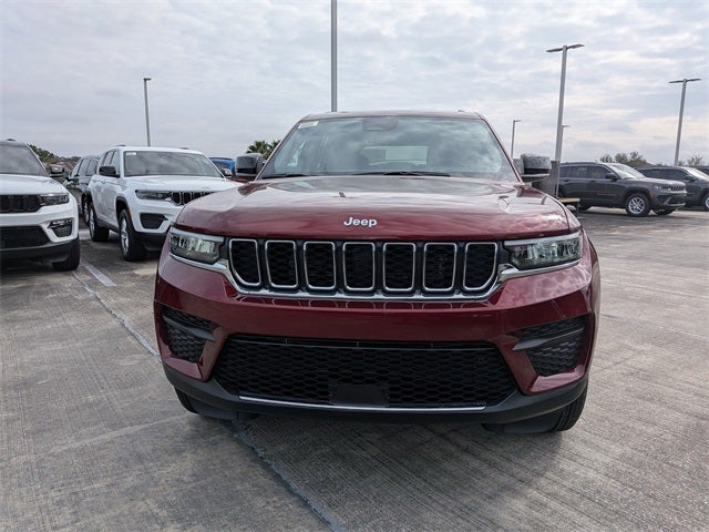 2025 Jeep Grand Cherokee Laredo X