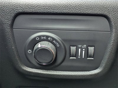 2025 Jeep Grand Cherokee Base