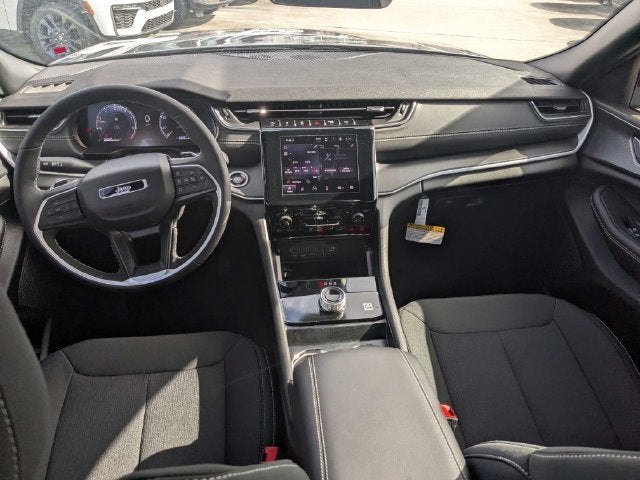 2026 Jeep Grand Cherokee Laredo X