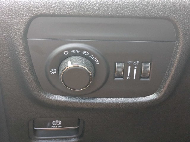 2026 Jeep Grand Cherokee Laredo X
