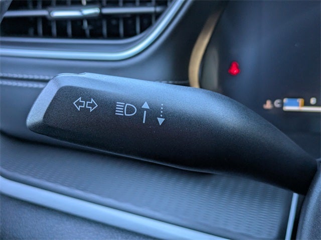 2025 Jeep Grand Cherokee Base