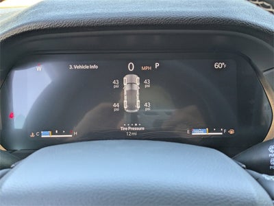 2025 Jeep Grand Cherokee Base