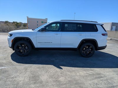 2026 Jeep Grand Cherokee Laredo