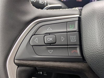 2026 Jeep Grand Cherokee Laredo