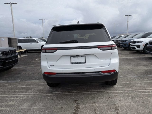 2027 Jeep Grand Cherokee Limited