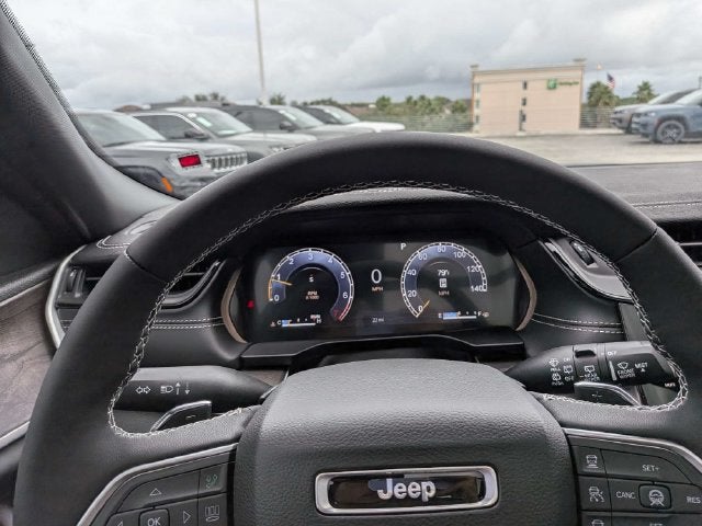 2027 Jeep Grand Cherokee Limited