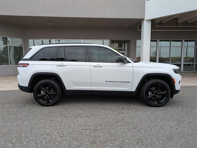 2023 Jeep Grand Cherokee Altitude