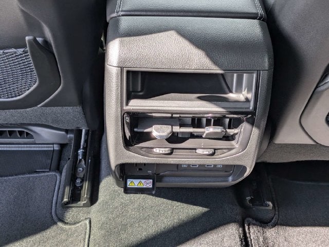 2027 Jeep Grand Cherokee Altitude