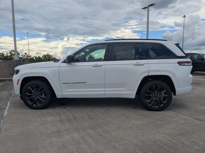 2026 Jeep Grand Cherokee Limited Reserve