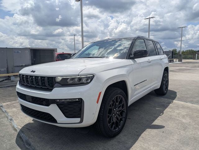 2026 Jeep Grand Cherokee Summit