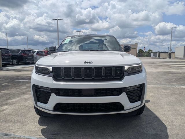 2026 Jeep Grand Cherokee Summit