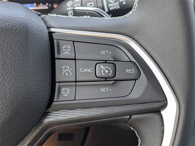 2025 Jeep Grand Cherokee L Laredo