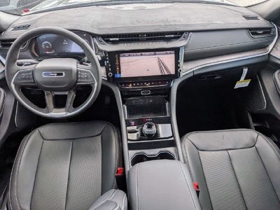 2027 Jeep Grand Cherokee L Limited Reserve