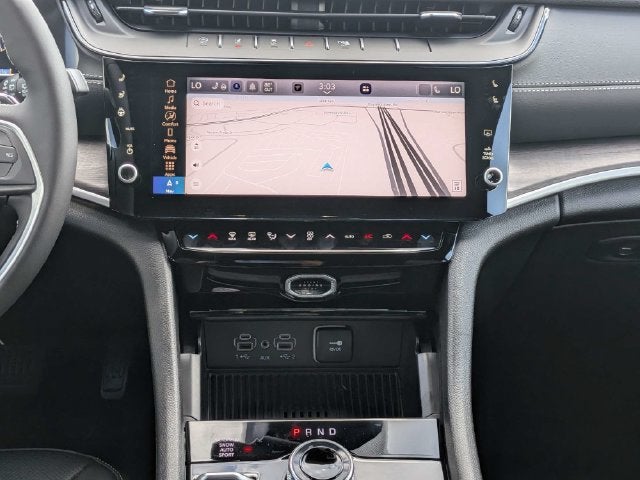 2027 Jeep Grand Cherokee L Limited Reserve