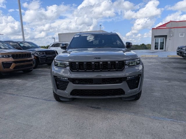 2027 Jeep Grand Cherokee L Limited Reserve