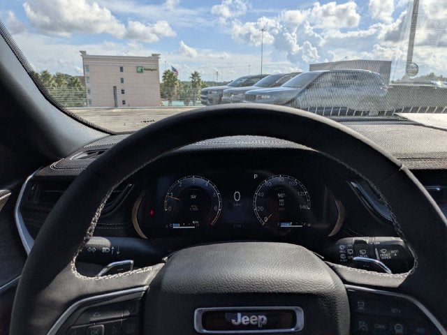 2027 Jeep Grand Cherokee L Limited