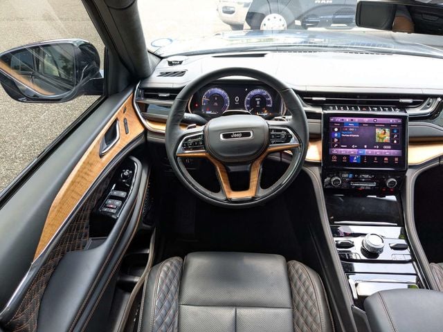 2025 Jeep Grand Cherokee L Summit