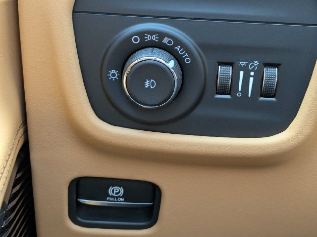 2027 Jeep Grand Cherokee L Summit