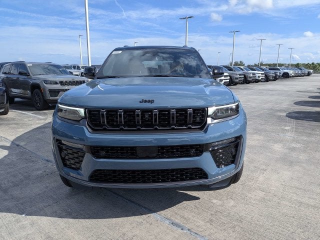 2027 Jeep Grand Cherokee L Summit