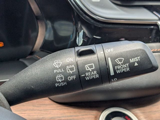 2022 Jeep Grand Cherokee Summit 4xe