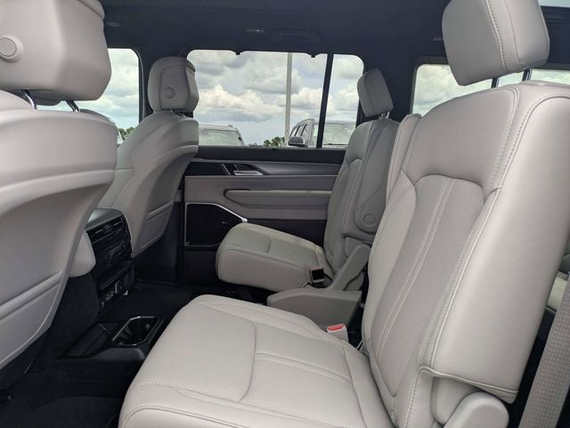 2026 Jeep Grand Wagoneer L Limited Reserve
