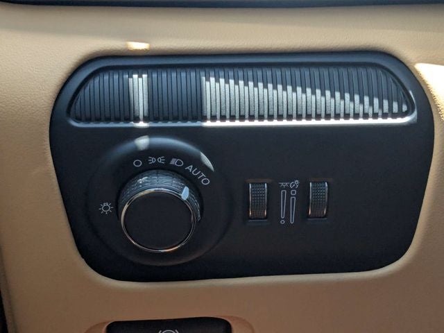 2026 Jeep Grand Wagoneer L Summit Reserve