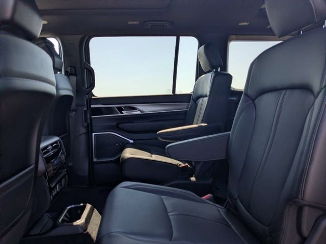 2026 Jeep Grand Wagoneer Base
