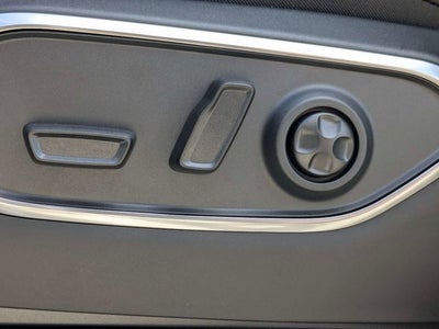 2026 Jeep Grand Wagoneer Base