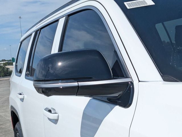 2026 Jeep Grand Wagoneer Base