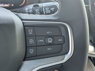 2026 Jeep Grand Wagoneer Base