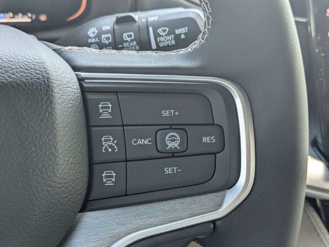 2026 Jeep Grand Wagoneer Base