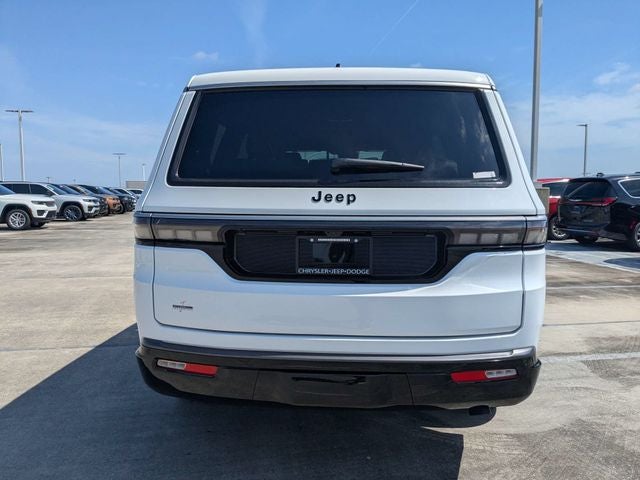 2026 Jeep Grand Wagoneer Base