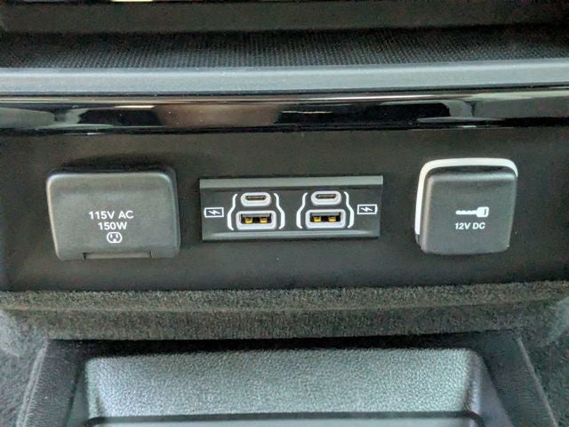 2026 Jeep Grand Wagoneer Base