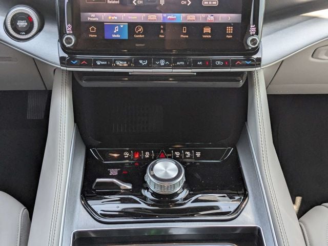 2026 Jeep Grand Wagoneer Base