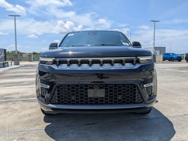 2026 Jeep Grand Wagoneer Base