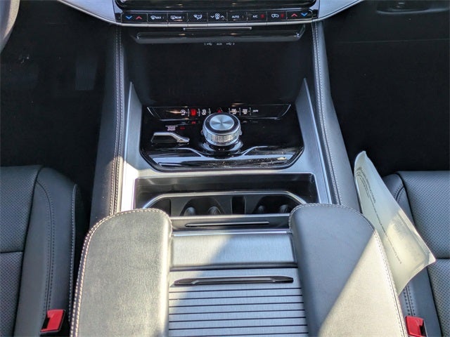 2026 Jeep Grand Wagoneer Base