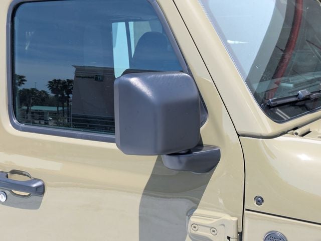 2026 Jeep Gladiator Base