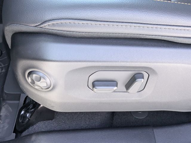 2026 Jeep Gladiator Base