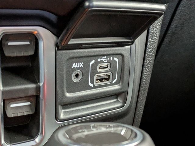 2026 Jeep Gladiator Base