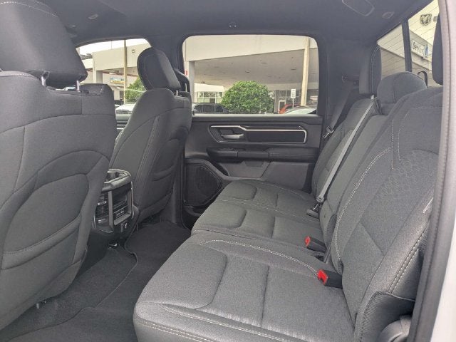 2027 RAM 1500 Big Horn/Lone Star