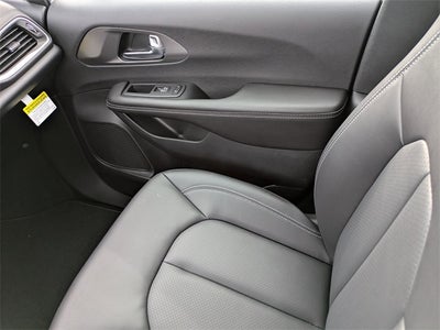 2026 Chrysler Voyager LX