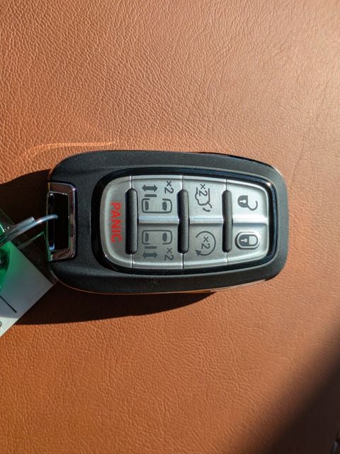 2026 Chrysler Pacifica Pinnacle