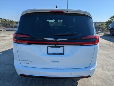 2026 Chrysler Pacifica Pinnacle