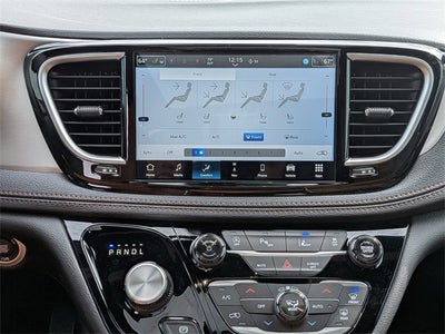 2026 Chrysler Pacifica Pinnacle