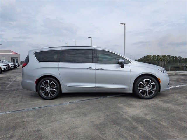 2026 Chrysler Pacifica Pinnacle