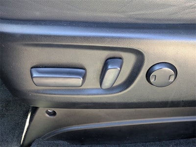 2017 Toyota Sienna SE Premium 8 Passenger